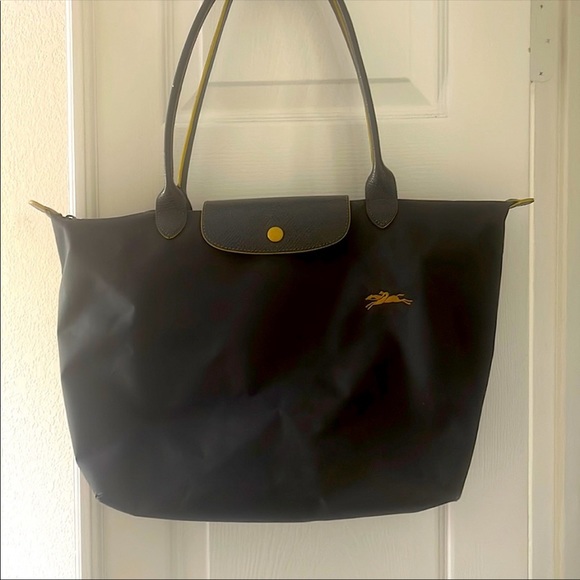 🐎LONGCHAMP NAVY BLUE PACKABLE LE PLIAGE SHOULDER BAG - Picture 1 of 6